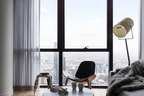 An Astonishing 3BR Apt At Sapphire By The Gardens - Events Australia 0