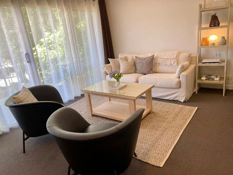 Angaston Mews Apartments - Events Australia 0