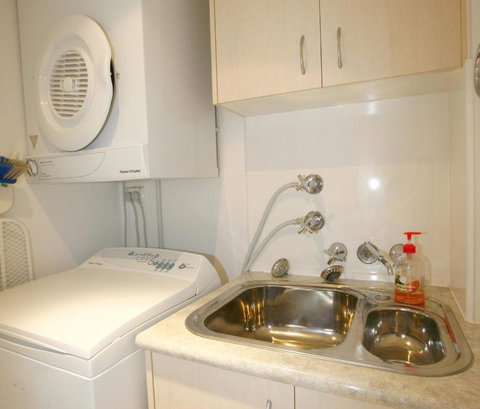 Allamanda U2 Awesome Location - Events Australia 1