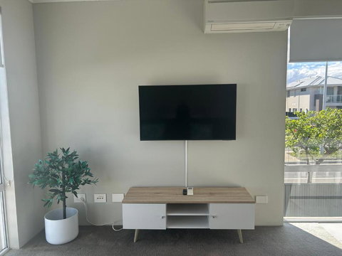 Apartment Close To The Beach - Events Australia 1