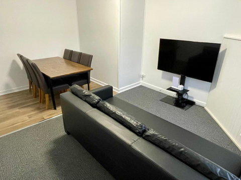 Apartment In The Centre Of Cooma - Events Australia 0