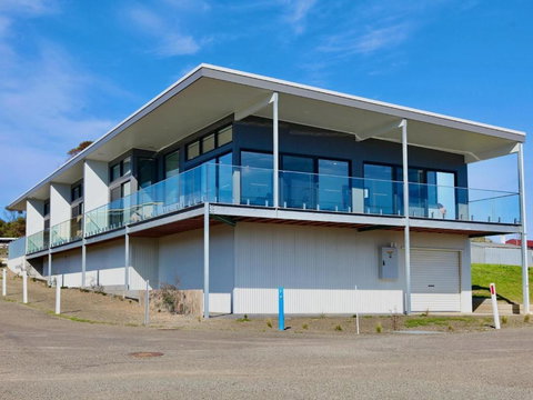 Apt01-The SS Karatta - Events Australia 1