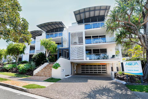 Aqua Promenade Beachfront Holiday Apartments - Events Australia 0