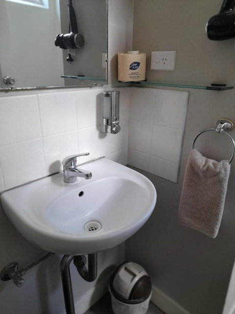 Aromet Motor Inn - Events Australia 4