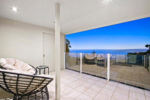 Arthurs Views - Events Australia 1