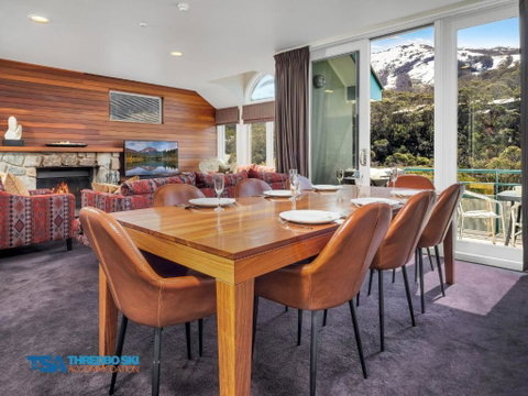 Aspect 2A - Tourism Bookings 2