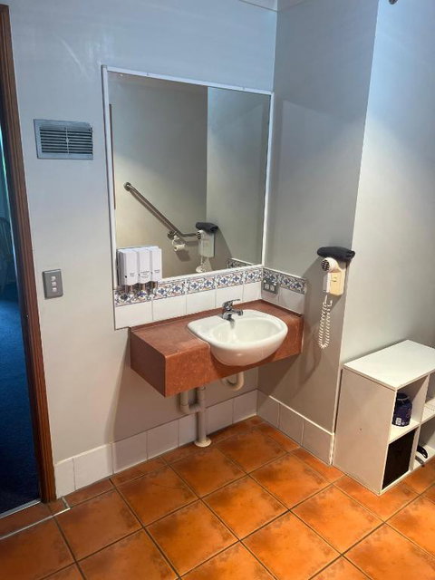 Asters On James Motor Inn - Events Australia 3