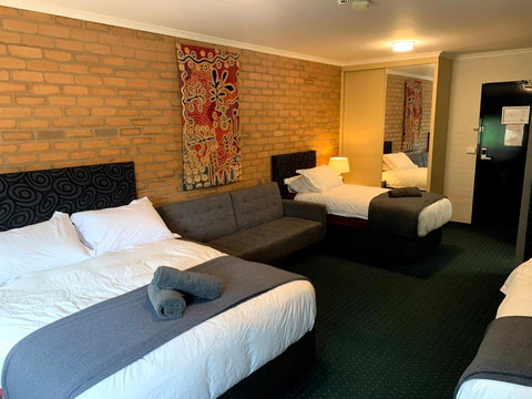 Attunga Alpine Lodge & Apartments - Events Australia 3