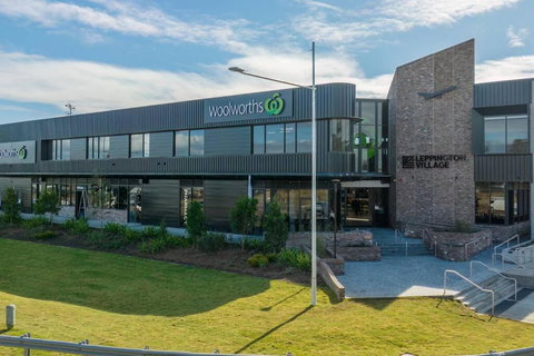 Austral Spacious Large 5 Br Home With Central AC - Events Australia 1