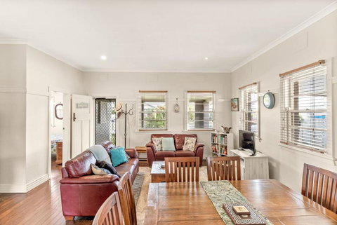 Avondale 7 Cashmore Street - Events Australia 1