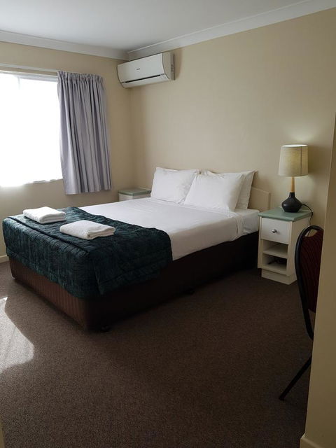 Southport Motel & Apartments - Events Australia 13