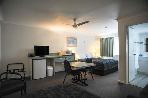 Southport Motel & Apartments - Events Australia 22