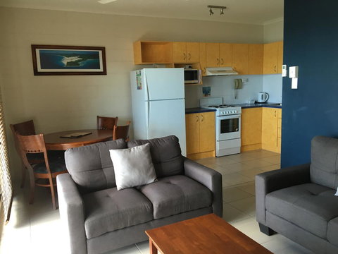 Whitsunday Waterfront Apartments - Events Australia 18