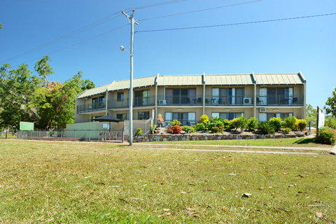 Whitsunday Waterfront Apartments - Events Australia 10