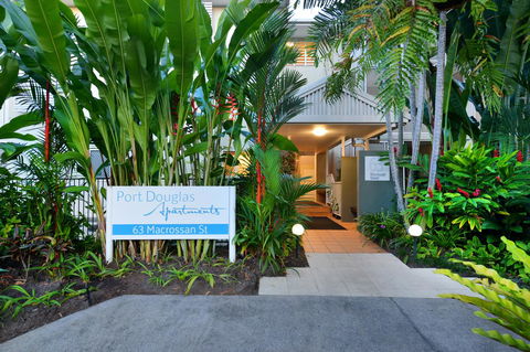 Port Douglas Apartments - Adults Only Oasis - Tourism Bookings 14