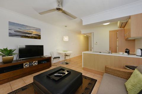 Port Douglas Apartments - Adults Only Oasis - Tourism Bookings 23