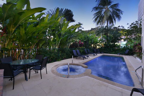 Port Douglas Apartments - Adults Only Oasis - Tourism Bookings 21