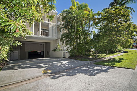Port Douglas Apartments - Adults Only Oasis - Tourism Bookings 43