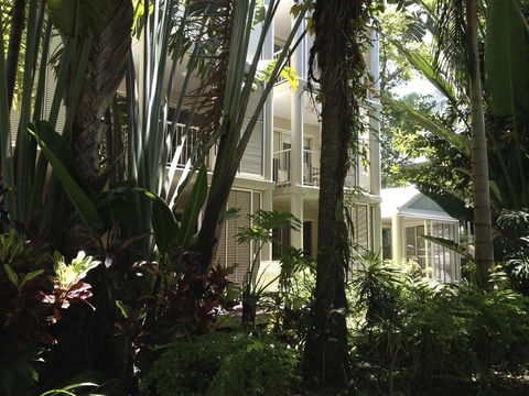 Port Douglas Apartments - Adults Only Oasis - Tourism Bookings 40