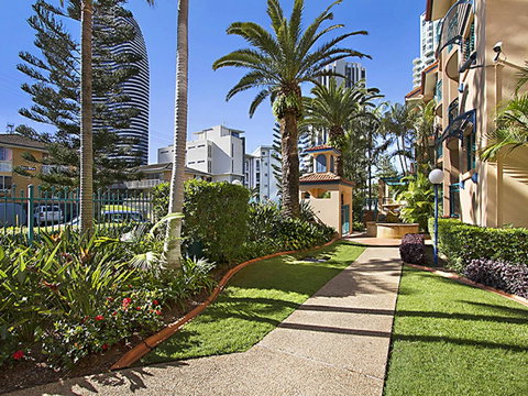 Aruba Surf Resort - Events Australia 7