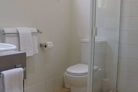 Midlander Motor Inn - Accommodation Europe 7