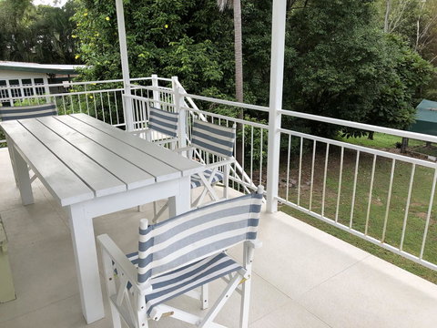 Daggoombah Holiday Home Magnetic Island - Accommodation Europe 4