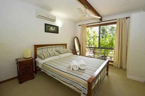 Magnetic Island Holiday House - Tourism Bookings 7