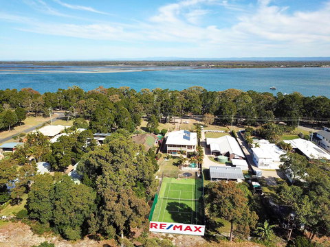 Waterfront At White Patch - Events Australia 41