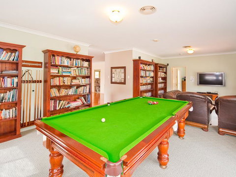 Waterfront At White Patch - Events Australia 0