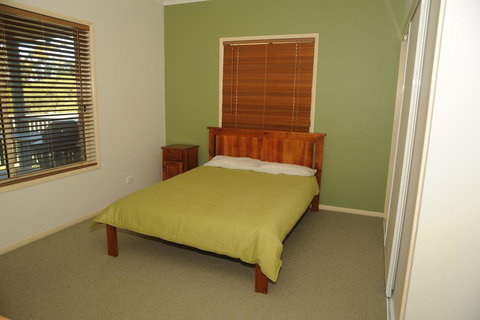 Waterfront At White Patch - Events Australia 18