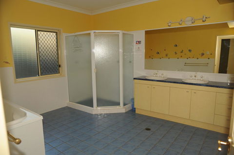 Waterfront At White Patch - Events Australia 5