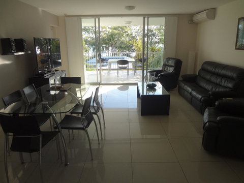 Keith's Sister - Events Australia 21