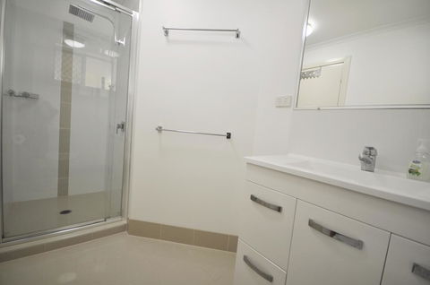 Ocean Wave - Events Australia 14