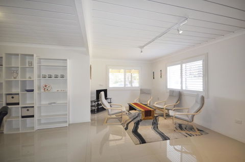 Ocean Wave - Events Australia 9