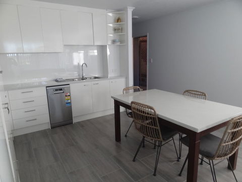 The Gums Anchorage - Tourism Bookings 1