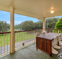 Immaculate Spacious Second Floor Unit Overlooking Pristine Parklands - Events Australia