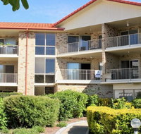 Spacious unit with views of Pumicestone - Wattle Ave Bongaree - Events Australia