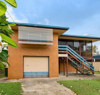 Short Stroll to Surf Beach - North Street Woorim - Events Australia