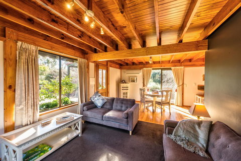 Parnella Adventure Bay, Bruny Island - Events Australia 2