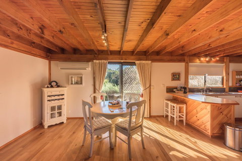 Parnella Adventure Bay, Bruny Island - Events Australia 5