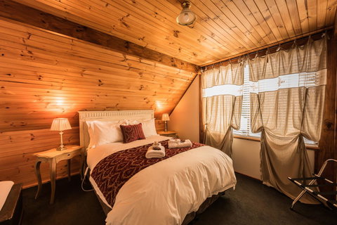 Parnella Adventure Bay, Bruny Island - Events Australia 7