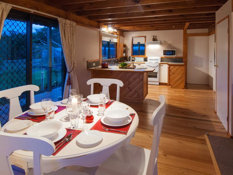 Parnella Adventure Bay, Bruny Island - Events Australia 11