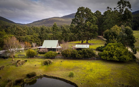 Parnella Adventure Bay, Bruny Island - Events Australia 15