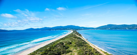 Parnella Adventure Bay, Bruny Island - Events Australia 27