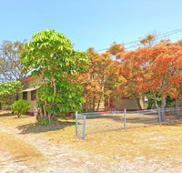 'Daves Place' 27 Rigney St - Holiday house with WIFI Aircon  Boat Parking - Events Australia
