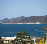 'GrandView' 10 Grandview Close - huge house with water views aircon WIFI Netflix Foxtel  Billiard Table - Accommodation Europe