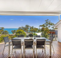 'Nunkeri' 5 Kerrie Close - Stunning House with Fabulous Views Linen WIFI  Air Conditioning - Events Australia