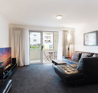 1 'SEASHELLS' 21-23 MAGNUS STREET - WIFI POOL LIFT  AIR CONDITIONING - Events Australia