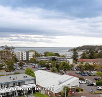 1 'Seaview' 9 Church Street - huge air conditioned unit with lift  WIFI - Events Australia