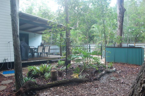 1 Naiad Court - Lowset Family Home With Swimming Pool And Covered Deck. Pet Friendly - Events Australia 2